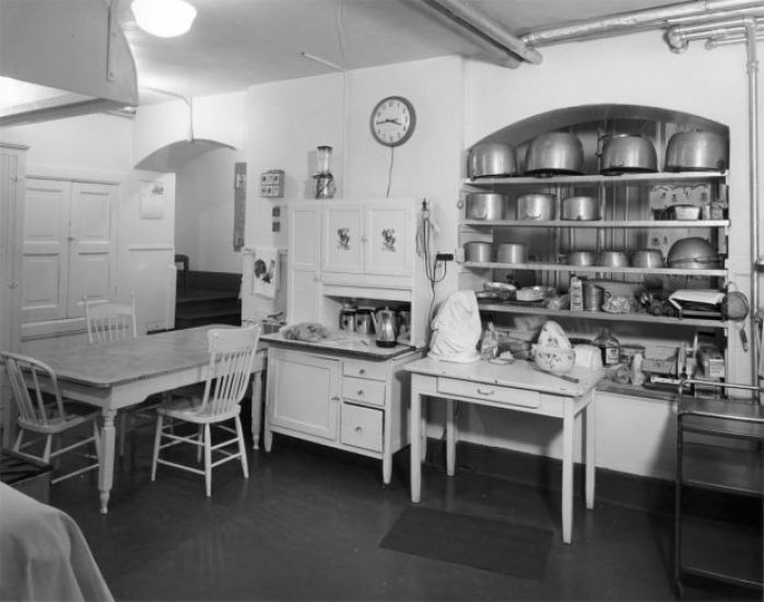 Hometown history: 1964 county jail kitchen